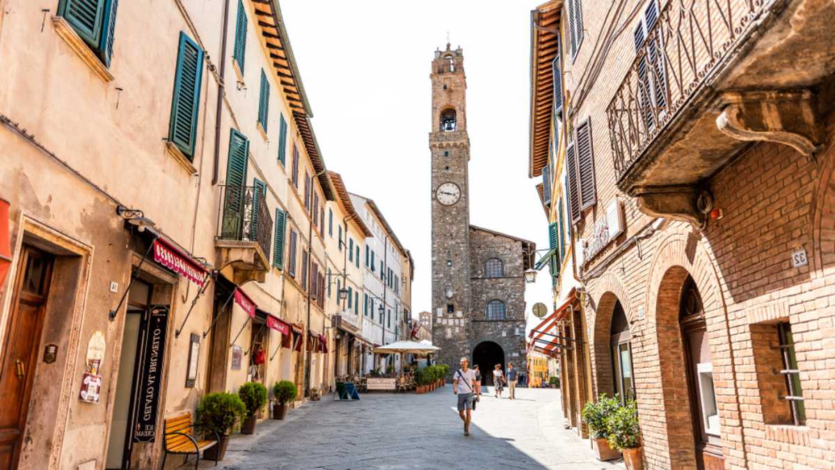 Montalcino slow: agriturismi, cammini e relax tra vigneti e boschi